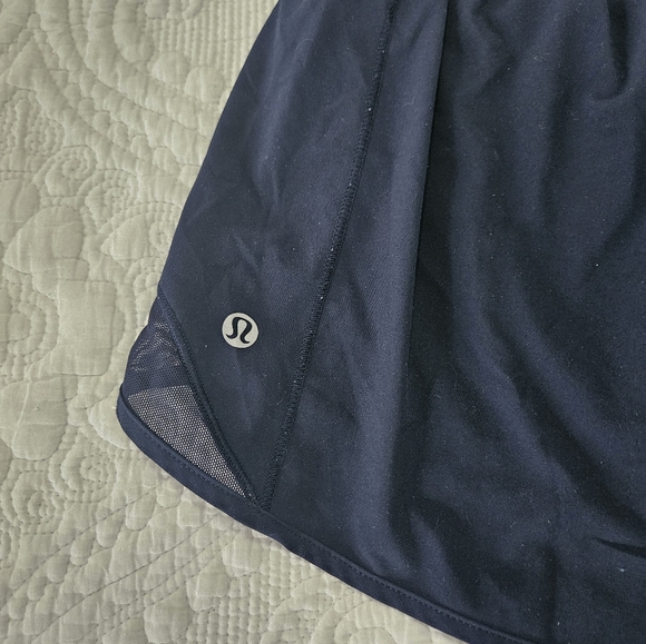 Lululemon shorts - Picture 2 of 4